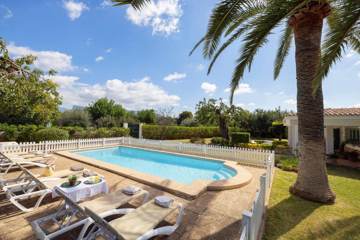 Ideal house for two families with pool and barbecue - Housity