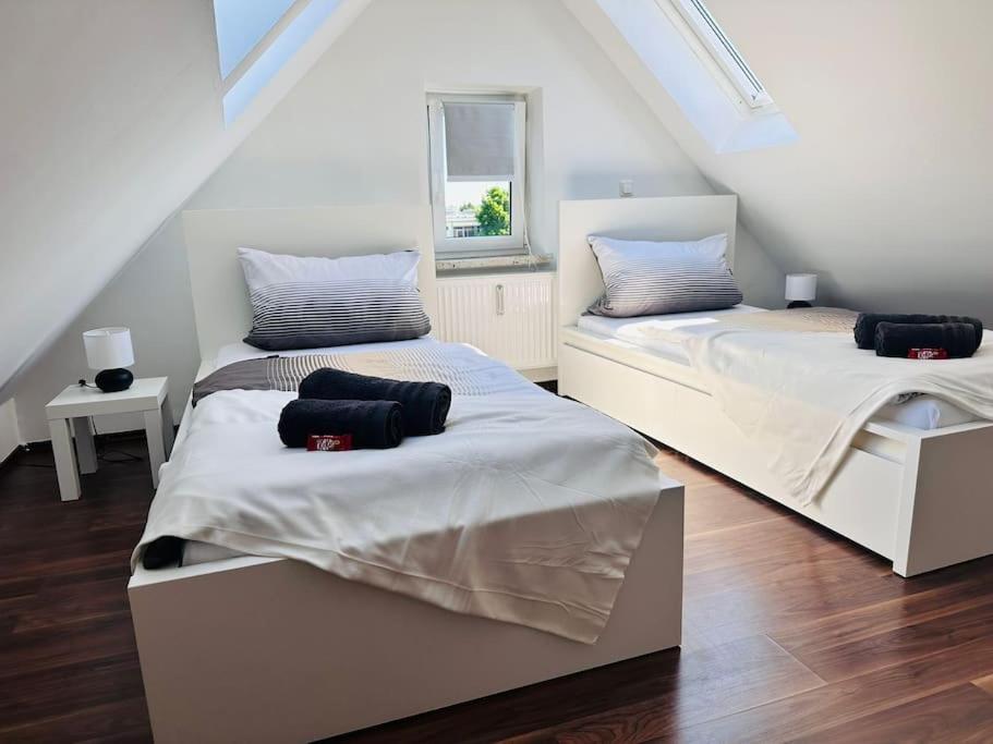 FeWo für 6 Personen WLAN Balkon Parken Stilvoll - Housity