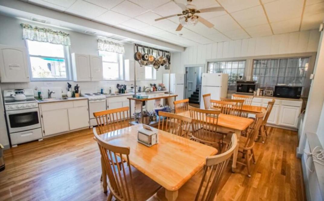 Harbor Landing Resort - Housity