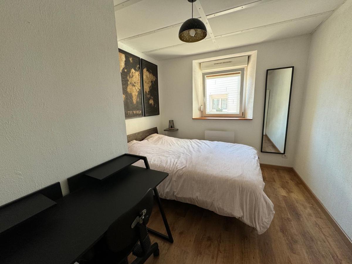 Appartement rénové tout confort, centre Valdahon - Housity