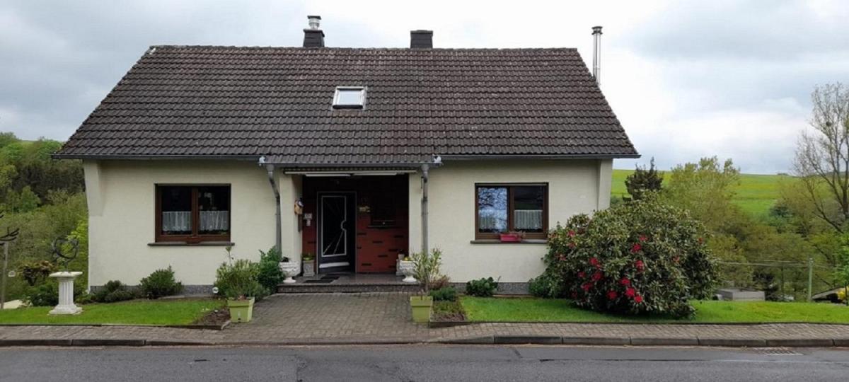 Sunrise B&B Hellenthal - Housity