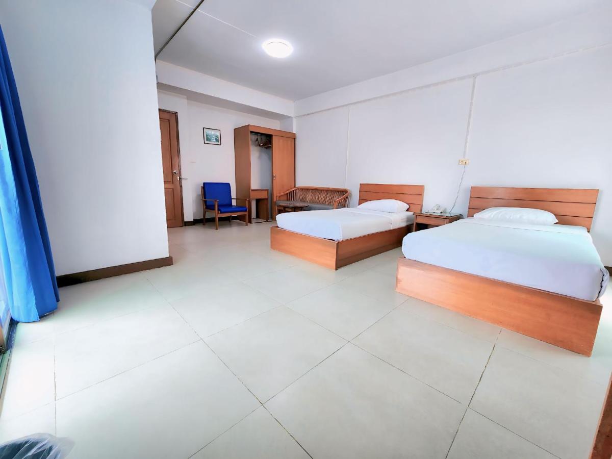 Siam Palace Hotel - Housity