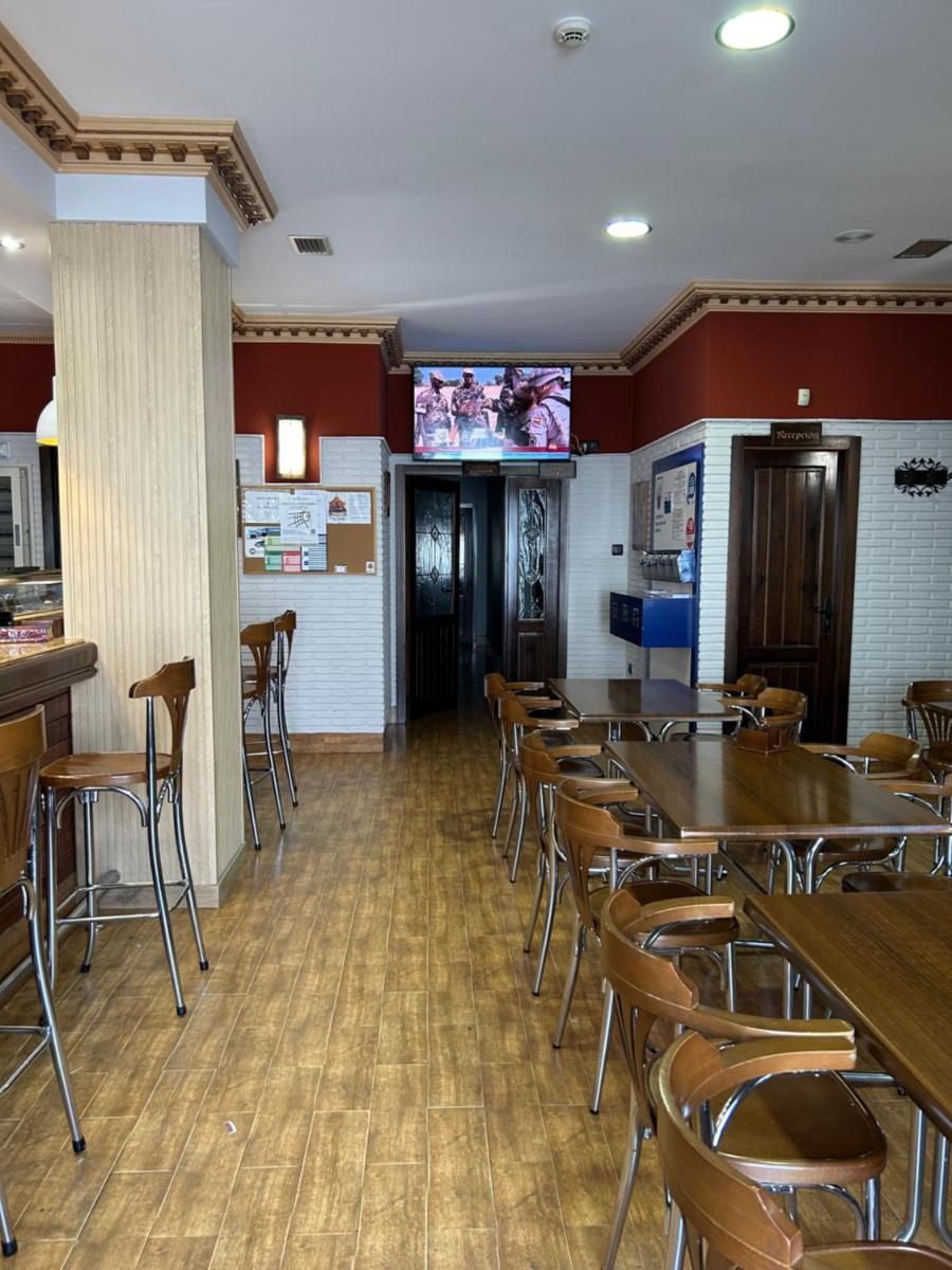 Hostal Restaurante Morote Cano - Housity
