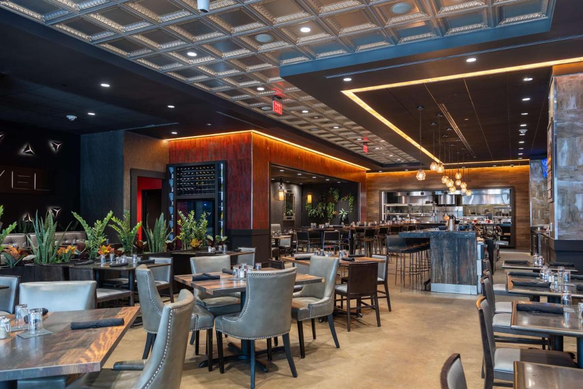 Hilton Garden Inn Pittsburgh Downtown - Housity