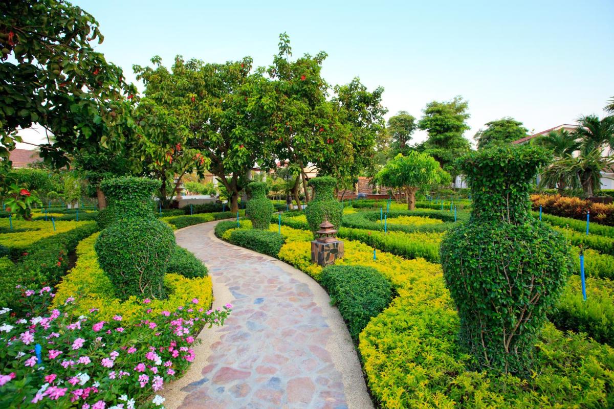 Chawalun Resort - Housity