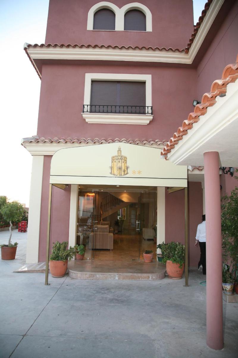 Hotel Torre del Oro - Housity