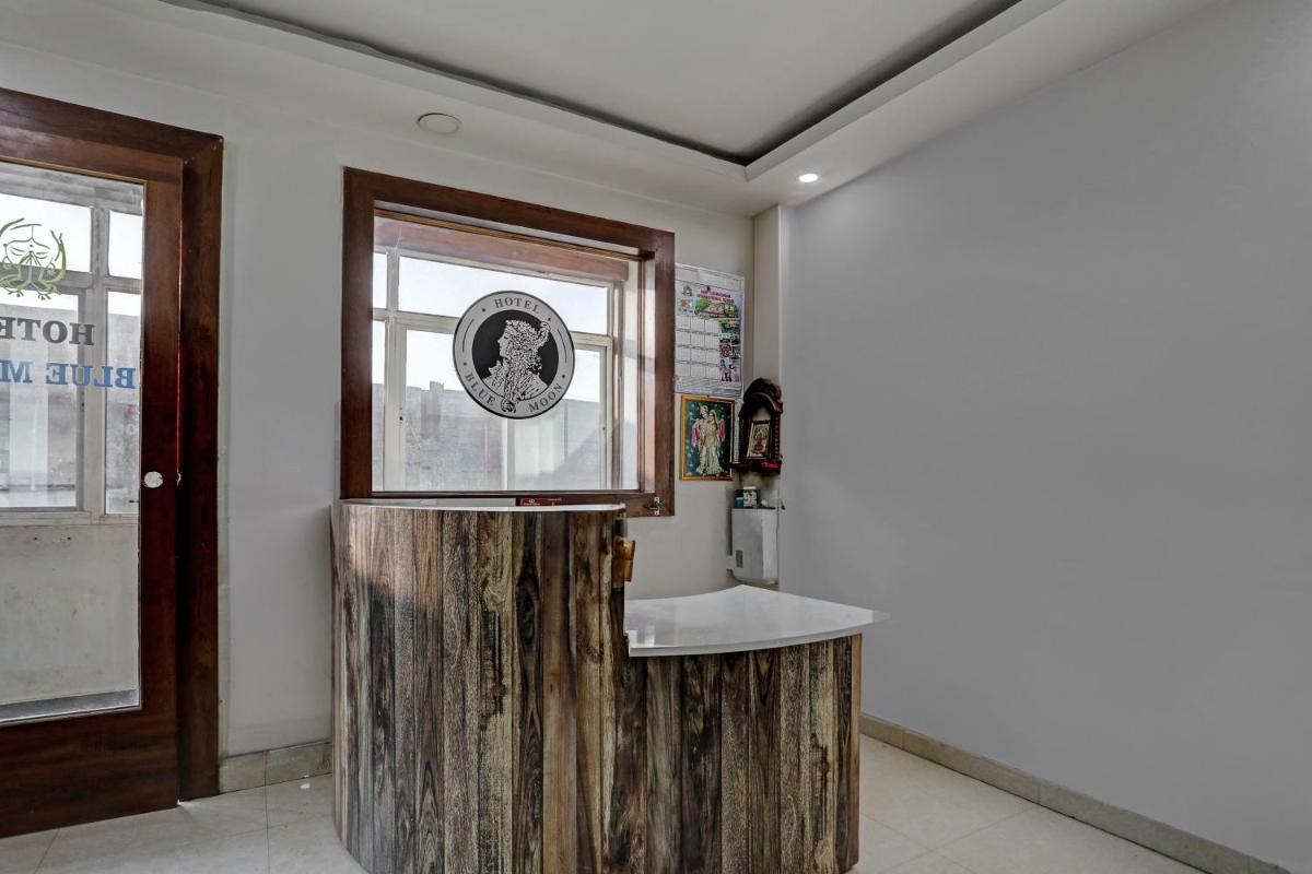 Hotel O Blue Moon - Housity