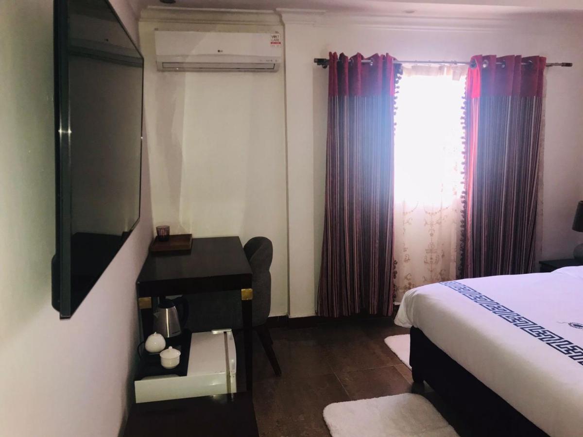 Agentour Guesthouses - Housity