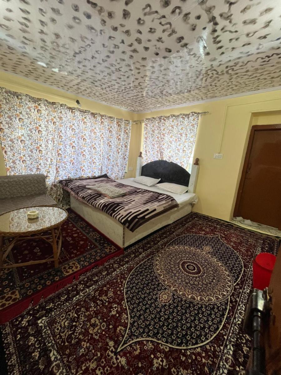 Pine Brooke Pahalgam - Housity