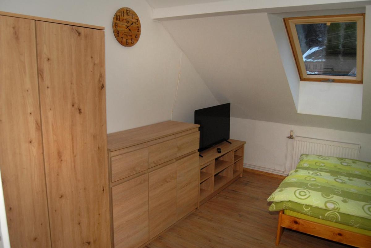 Agroturystyka Sokolec Górski - Housity