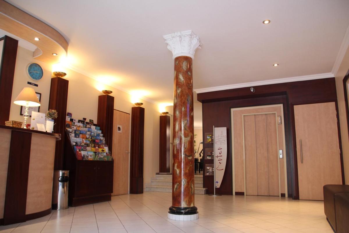 Hotel Menton Riviera - Housity