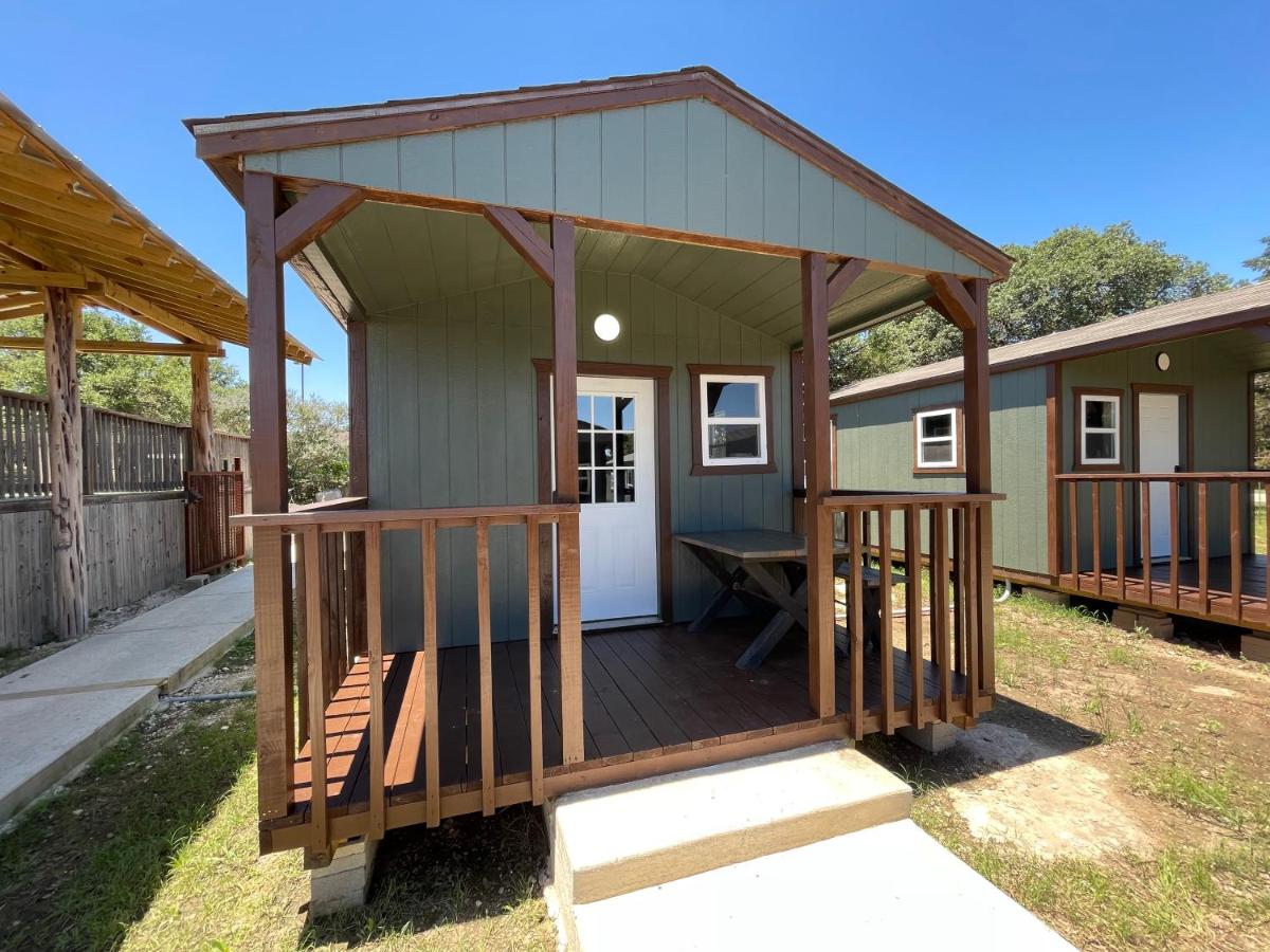 Canyon Lakeview Resort - Housity