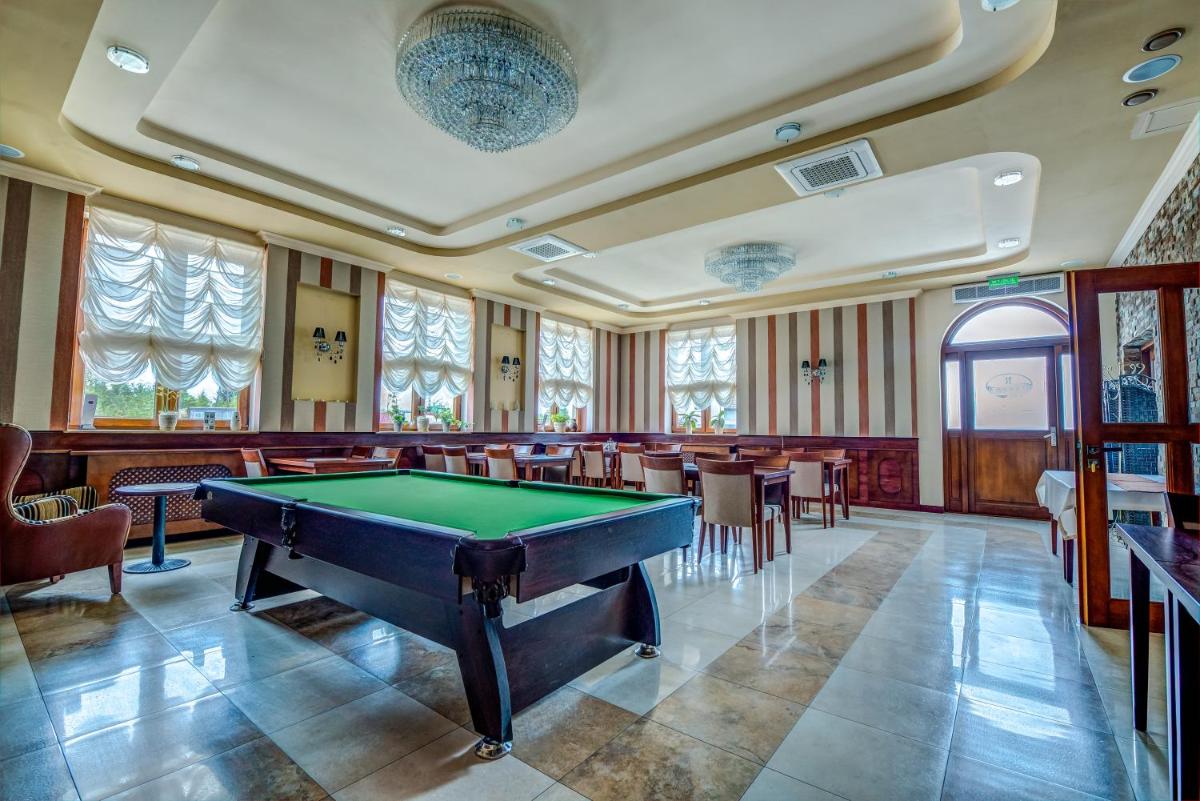 Hotel Regent - Housity