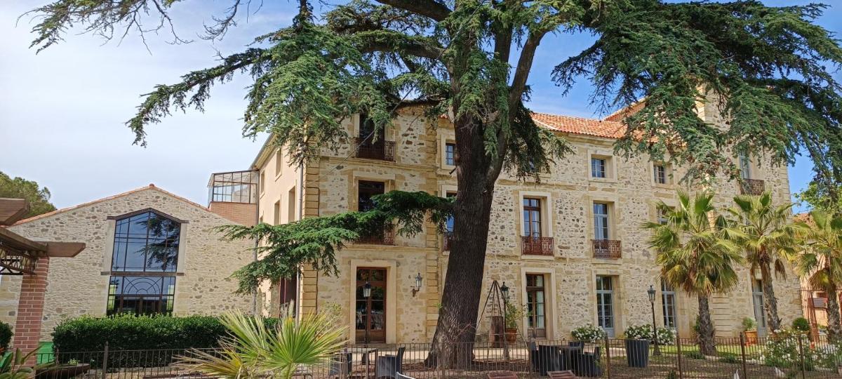 domaine Les Castans - Housity