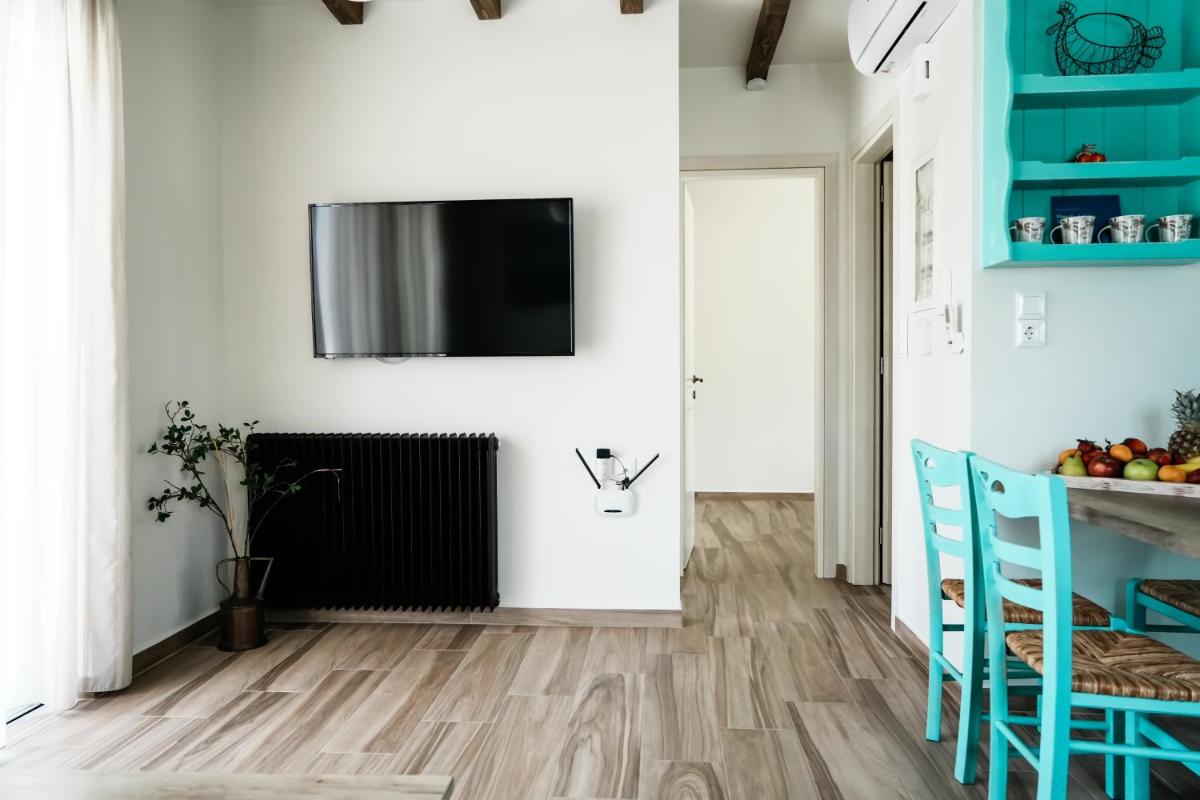 Filokalia 4 Veins - Vacation House with Sea View - Housity