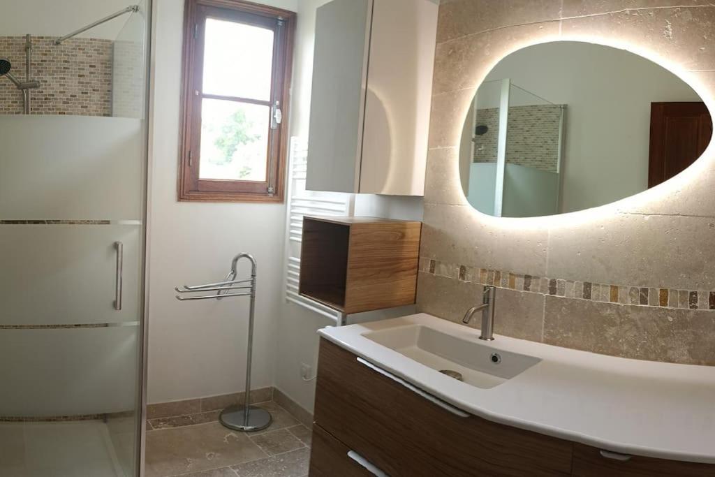 A Bella Vita - Housity