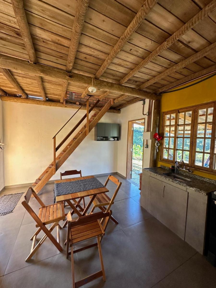 Chalé Rústico nas terras altas da Serra da Mantiqueira - Housity