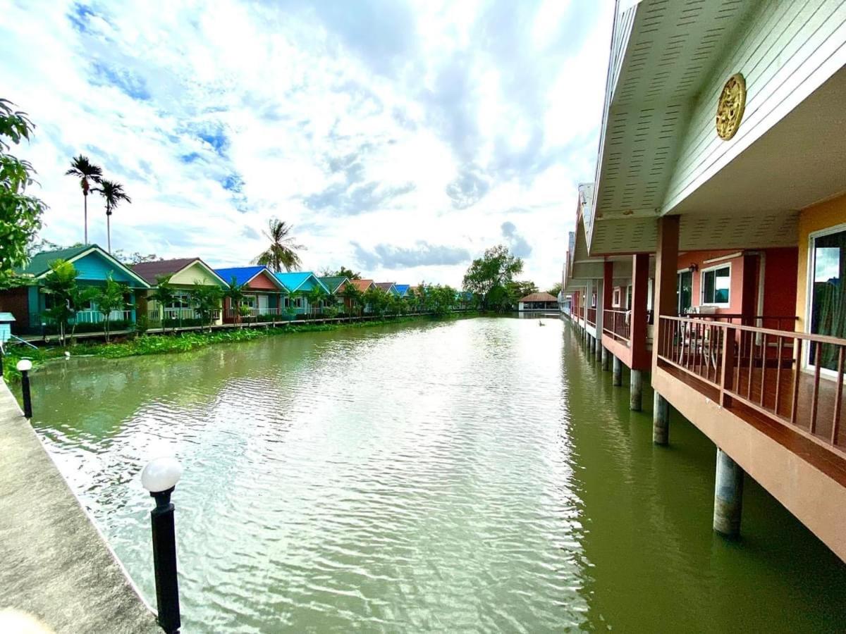 Baan Chay Namm Resort - Housity
