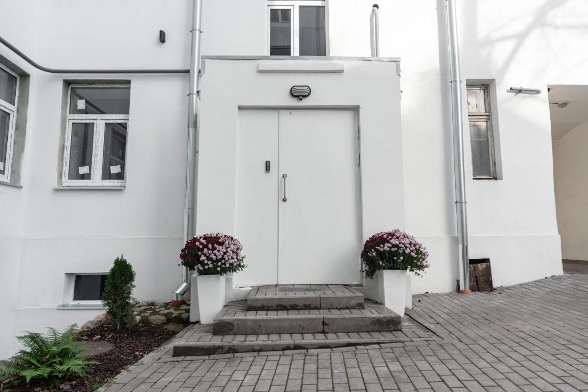 Bruninieku street studio Apartment - Housity