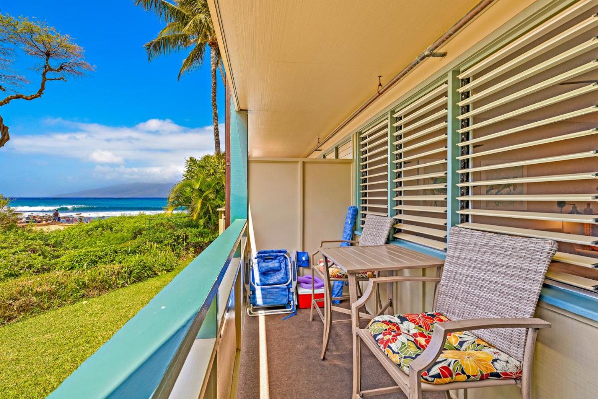 The Napili Bay 111 - Ocean View Studio - Steps from Napili Beach - Housity