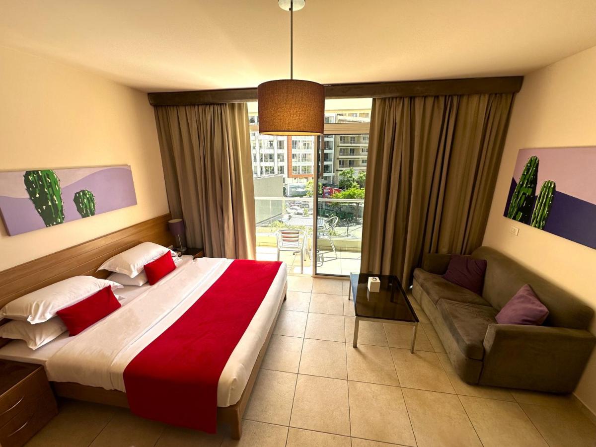 Xpress by Smallville - Housity