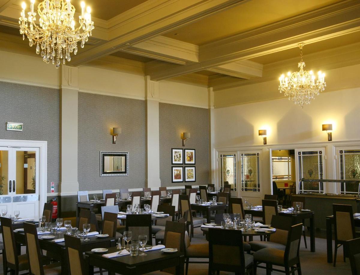 Best Western Thurrock Hotel - Housity