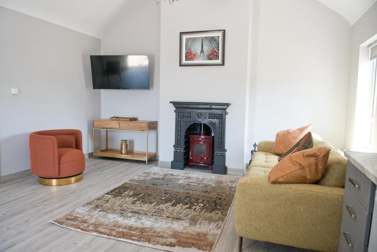 Creggan Deveskey Cottage - Housity