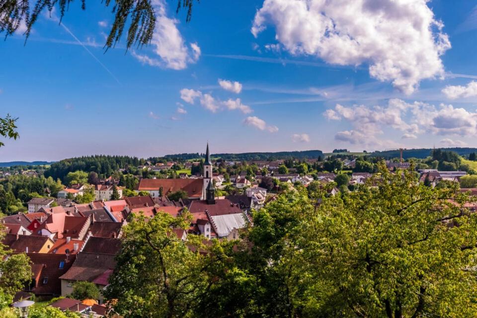 Landhotel Tanneneck - ideal für Gruppen, Familien und Hunde - Housity