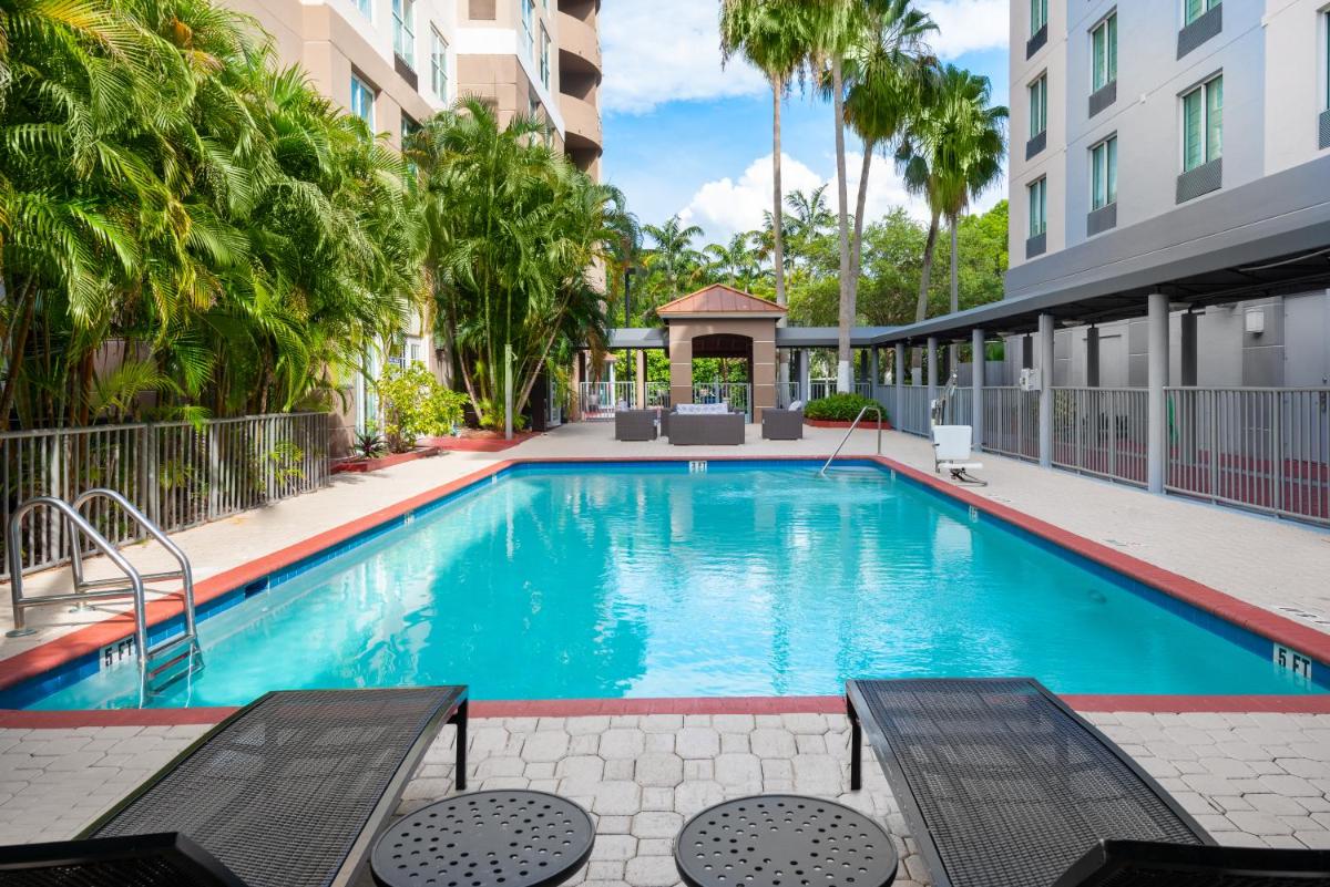 Holiday Inn Miami-Doral Area, an IHG Hotel - Housity