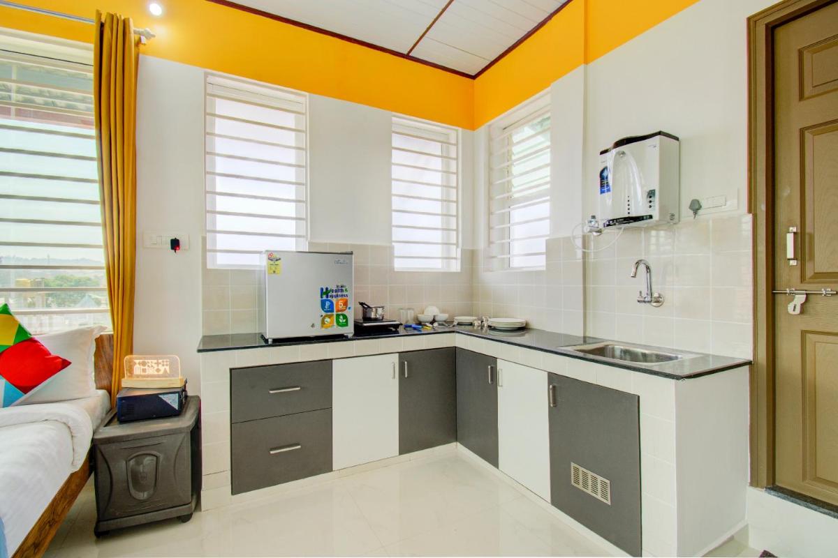 Hotel O Safura Residency - Housity