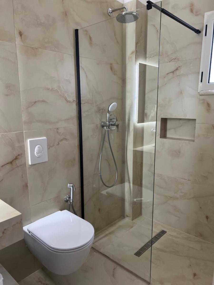 Apartments Rezidenca Sinani Orikum - Housity