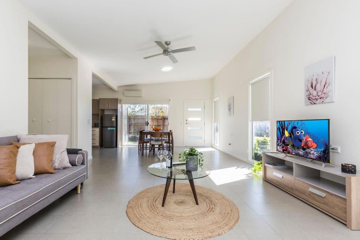 2 Bedroom w/Parking Near Central Cessnock - Housity