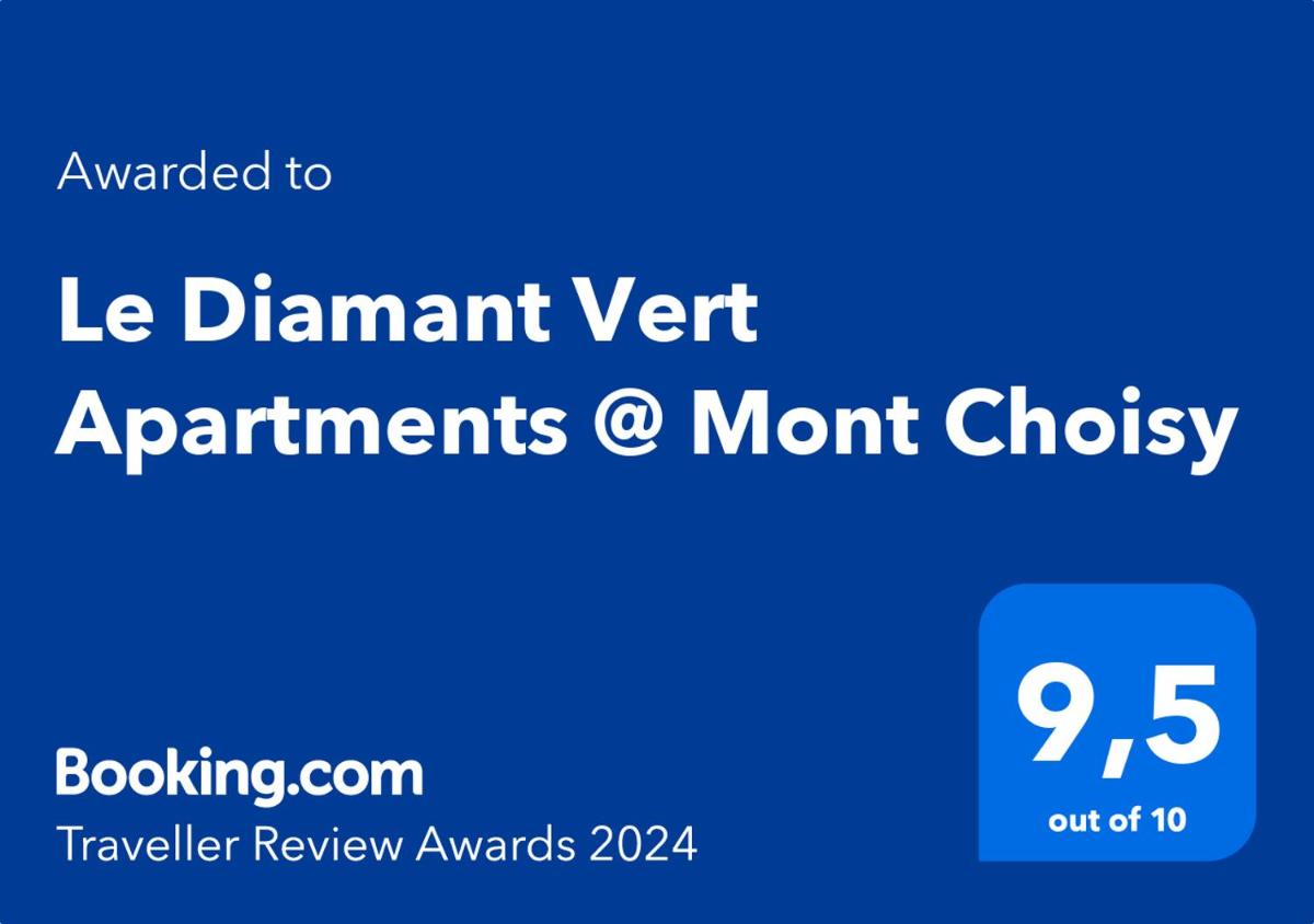 Le Diamant Vert Apartments @ Mont Choisy - Housity