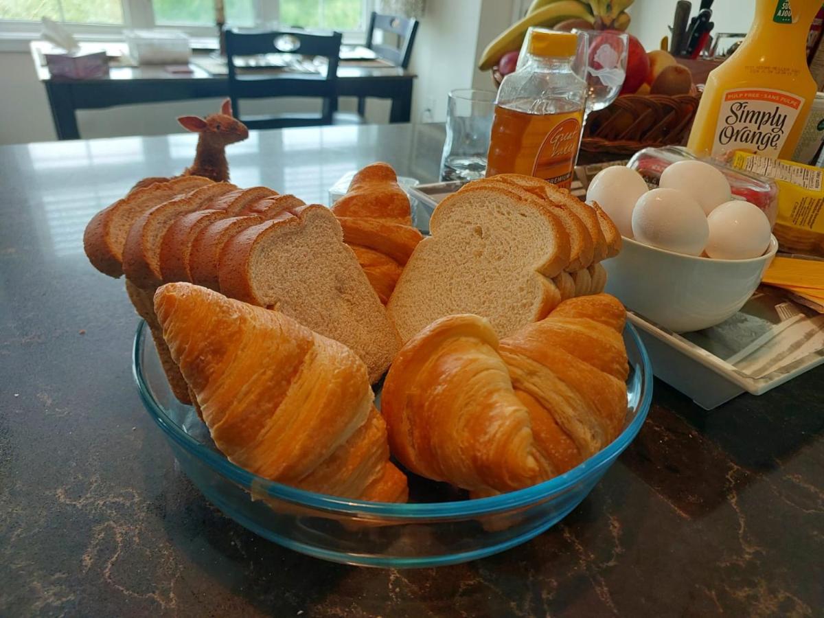 Milton Bed and Breakfast - Housity