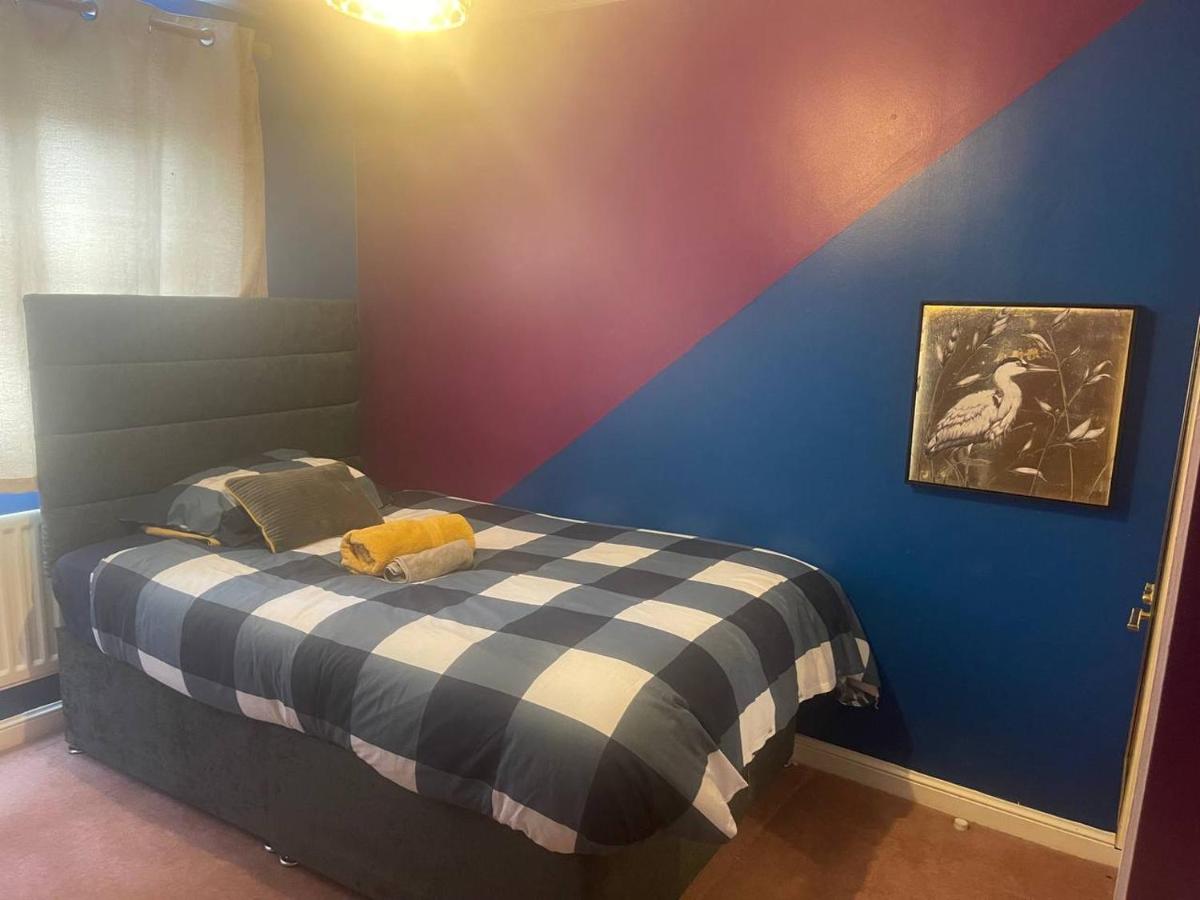 Comfy small double room in a cul de sac classy area - Housity