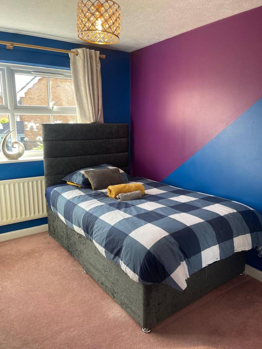 Comfy small double room in a cul de sac classy area - Housity
