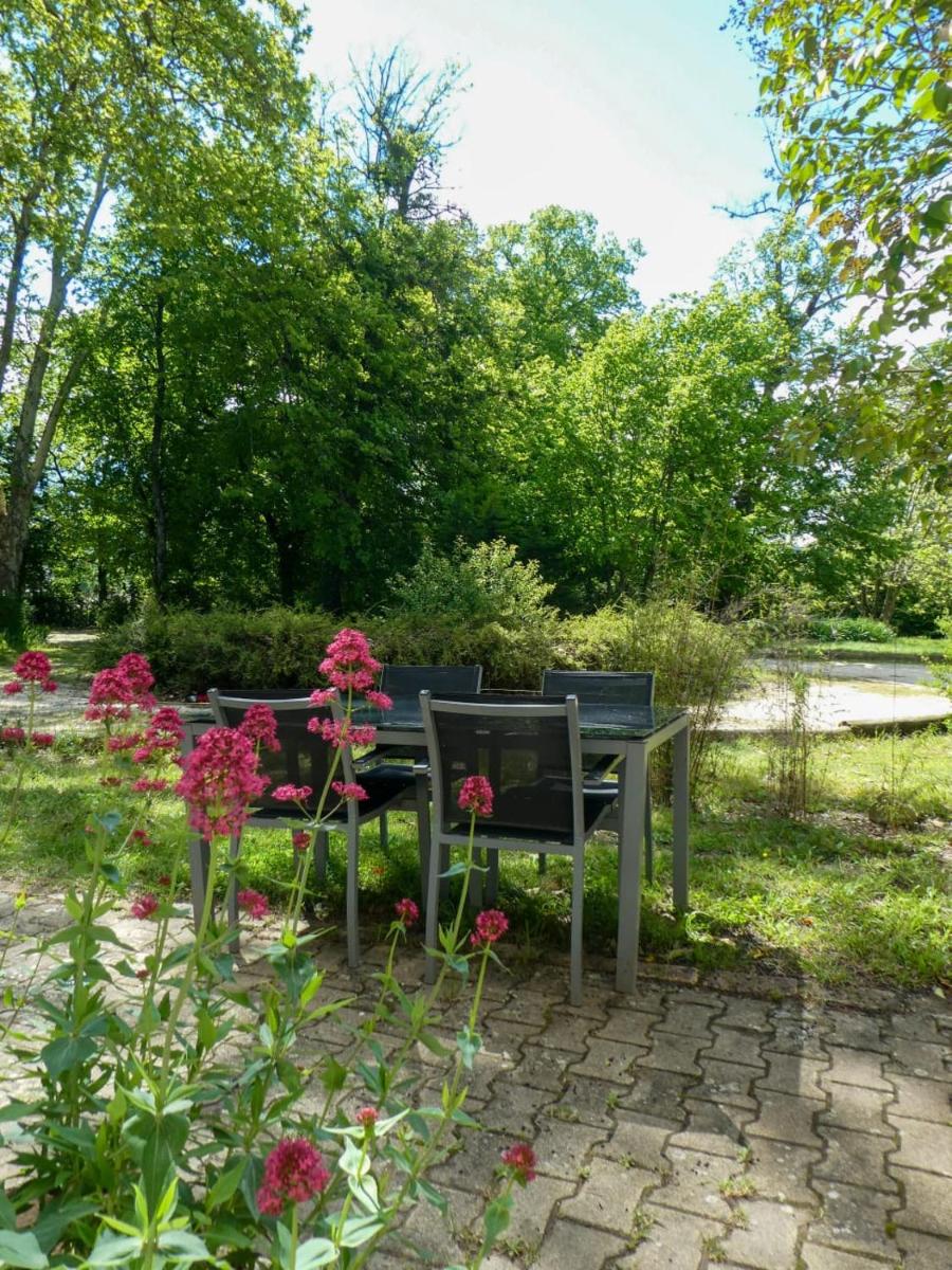 Gîte de l'orangerie du Château de la Bégude de Mazenc - Housity