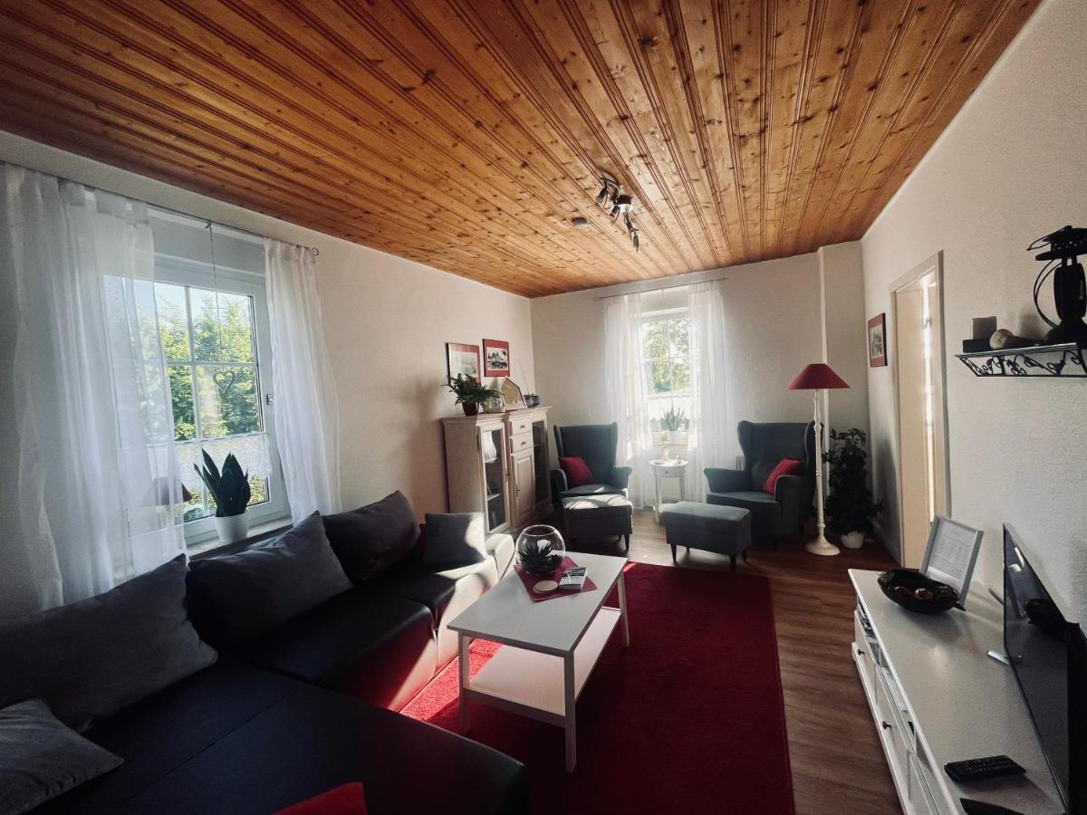 Huuske Lütten Uttied - Das Landleben genießen - Housity