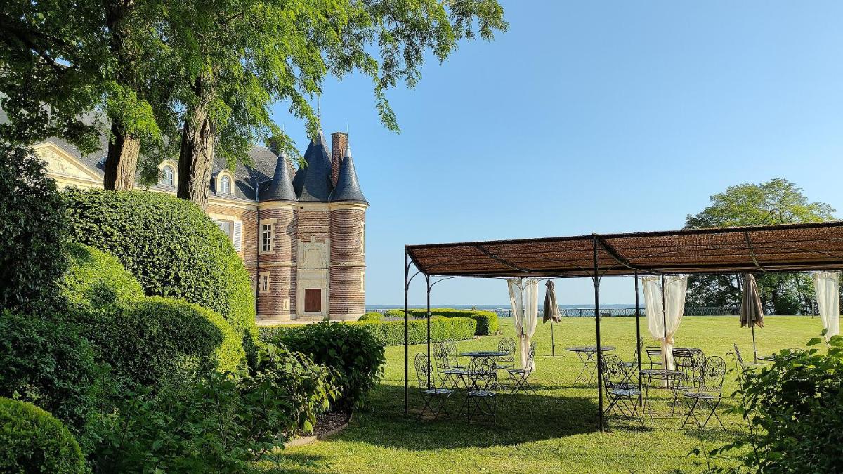 Château de Montmirail - Housity