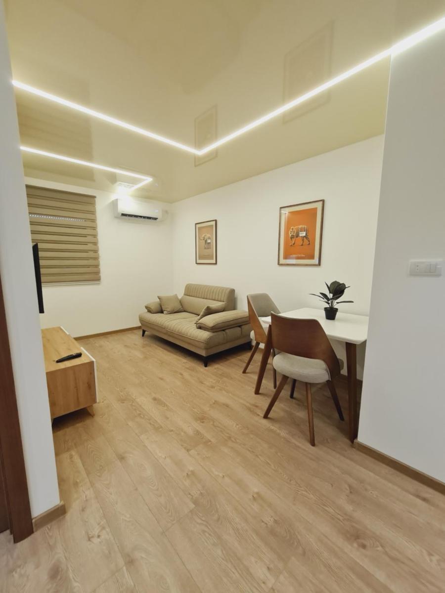 Airport Molko Apartments - Hizvo