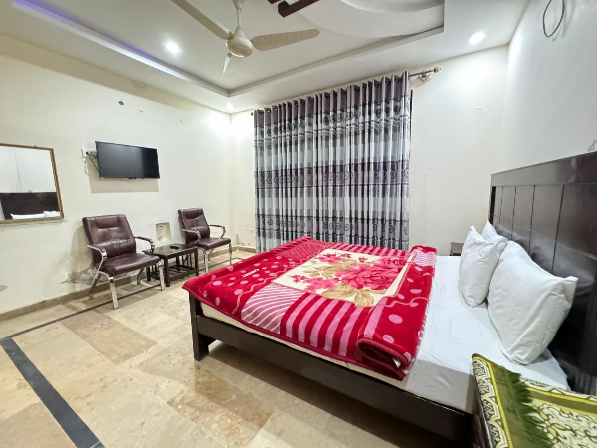 Millat Guest House G9-4 - Housity