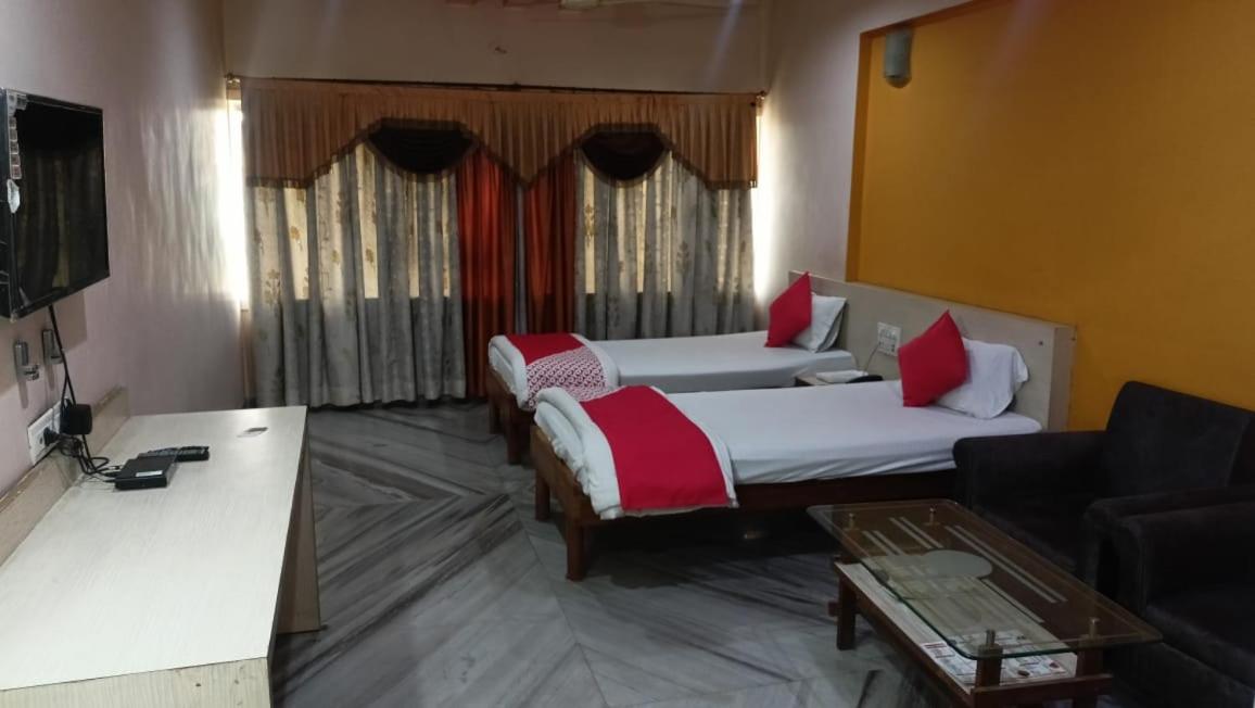 HOTEL SHRI KRISHN - Housity