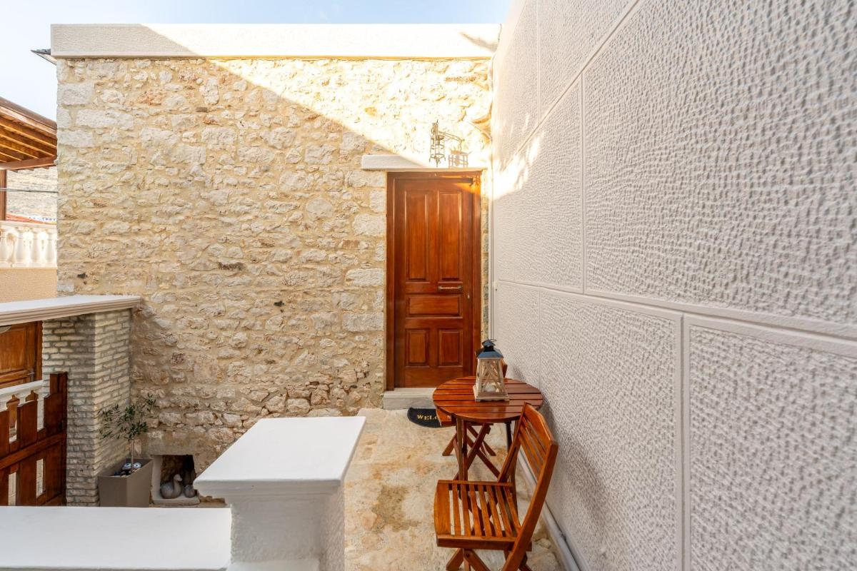 Villa Antonis - Housity