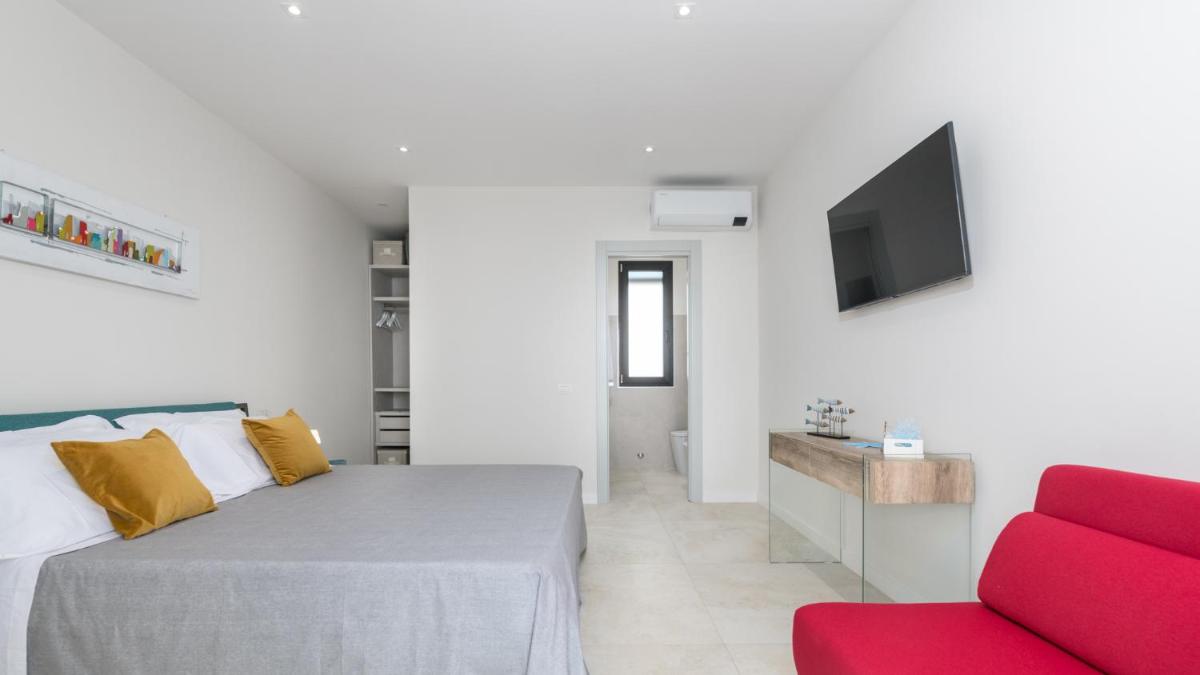 VILLA SABBIE ROSSE 6, Emma Villas - Housity