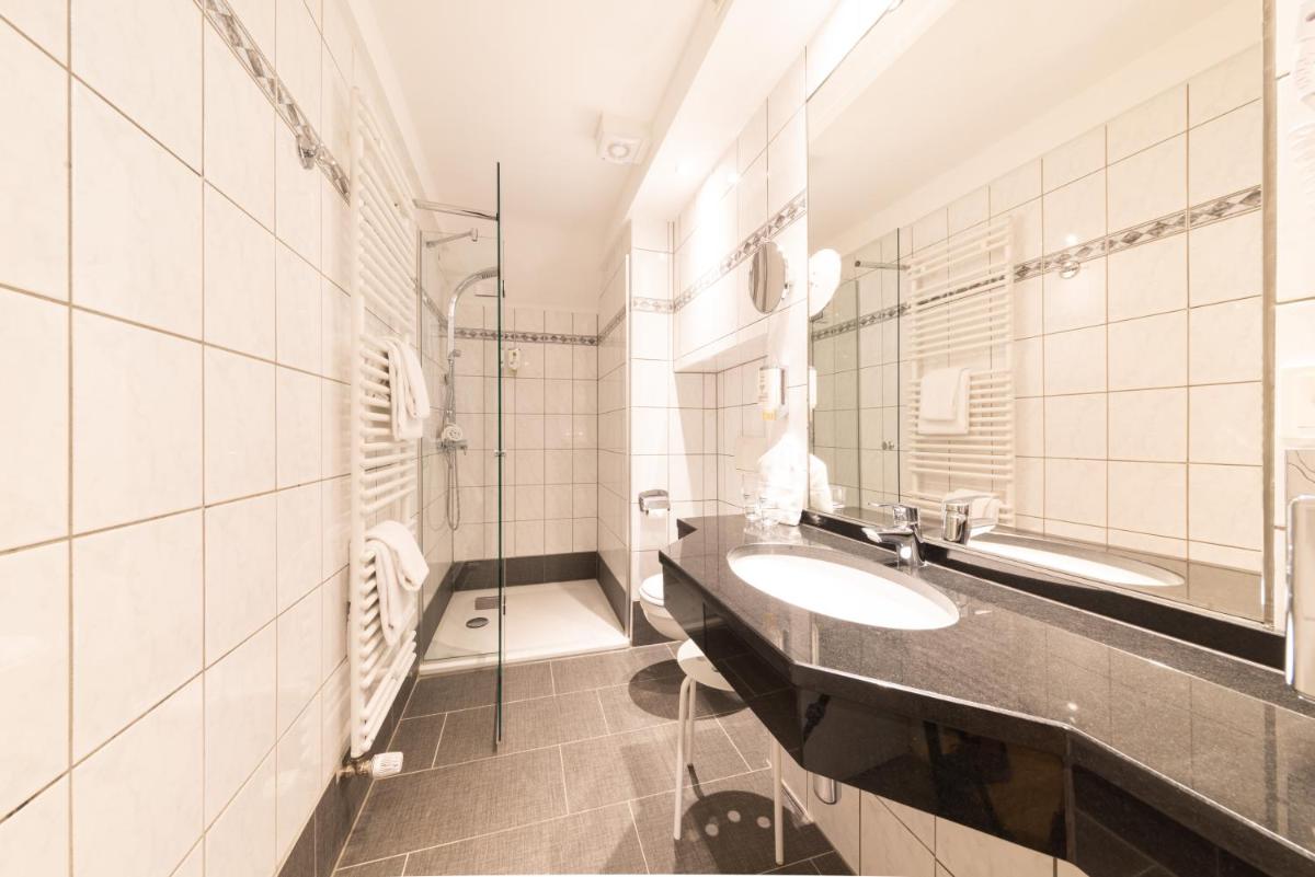 Koener Hotel & Spa - Housity
