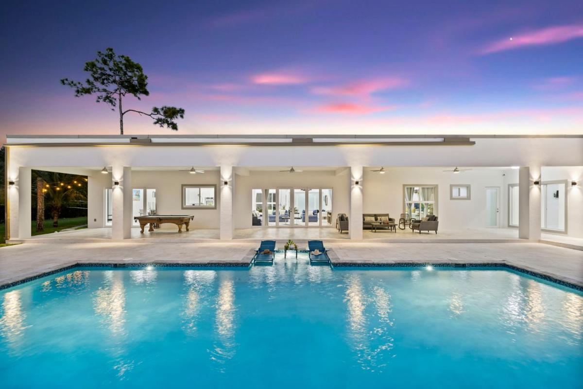 Perfect for Families The White House of Miami Close to Miami Beaches and the Keys West - Housity