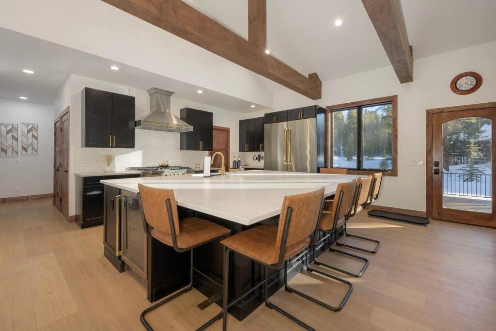 Modern luxury mountain house - Housity