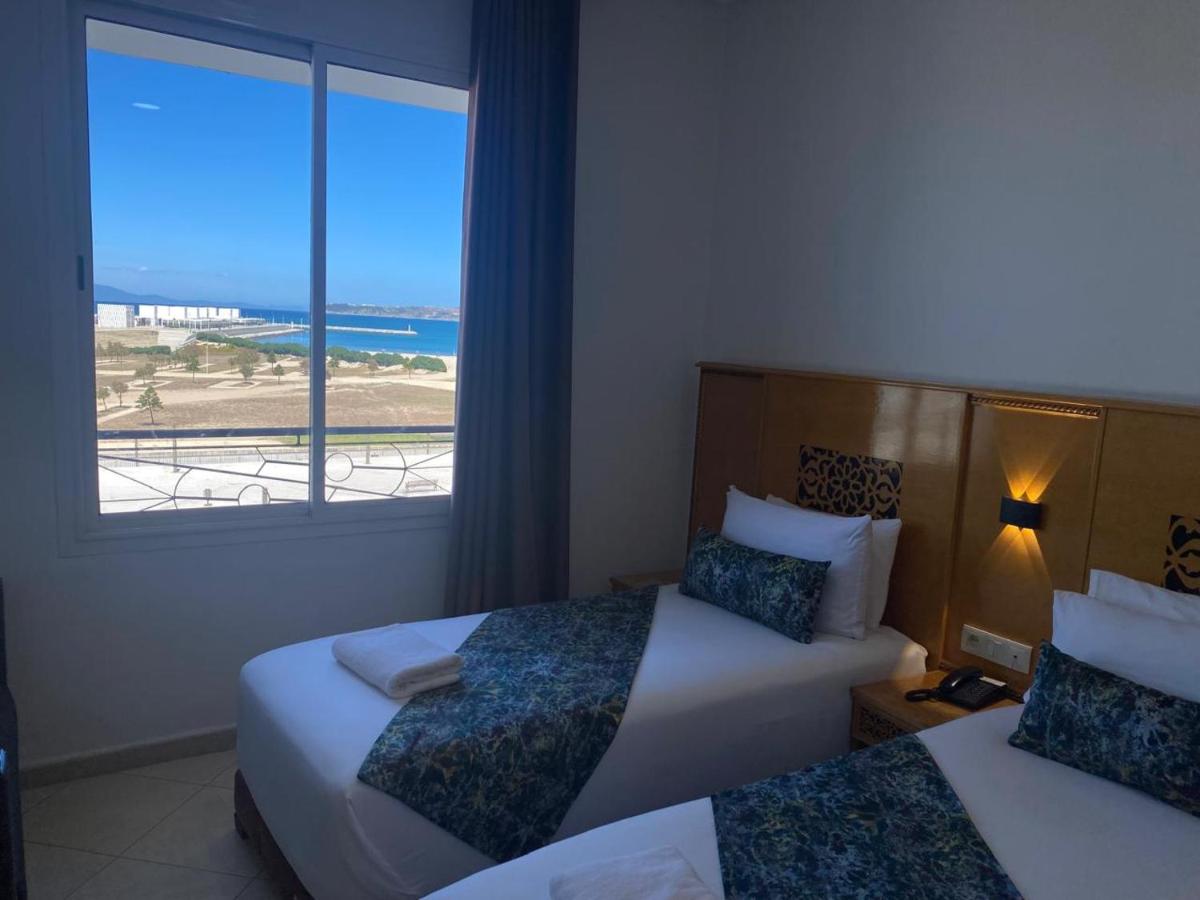 Hotel Miramar - Housity