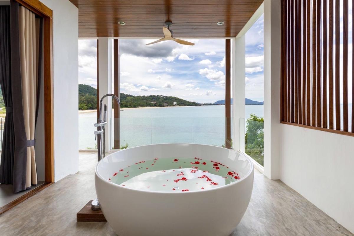 X-Sea Khanom Harbor Bay Resort - Housity