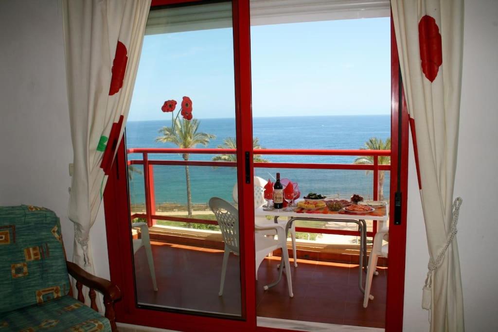 Panoramic Seaview Apartment on the Costa Blanca - Housity